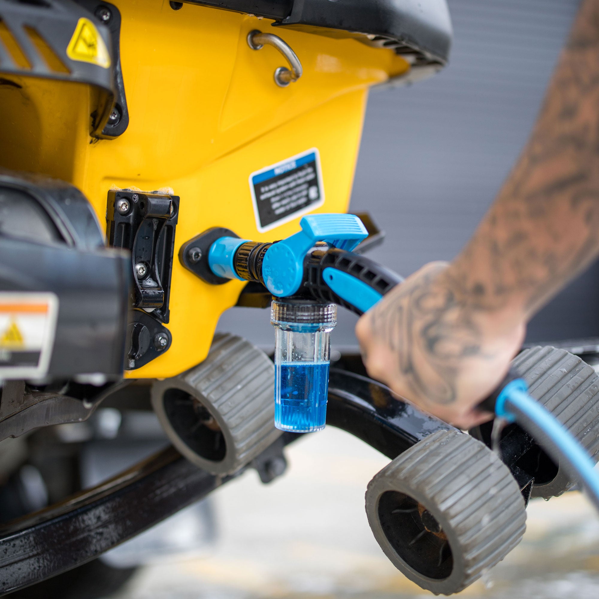 Boat & PWC Engine Flush Solution