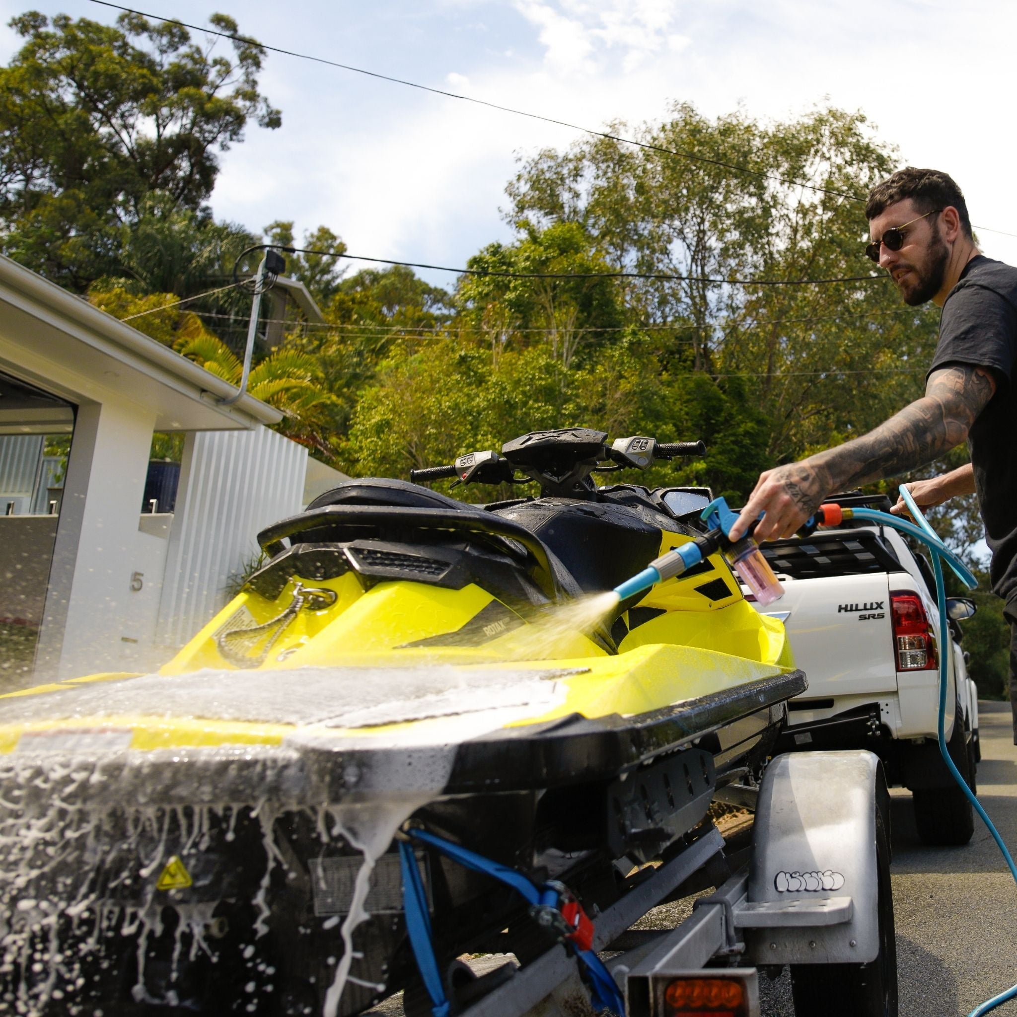 Salt Wash & Engine Flush Detergent + FREE FOAM GUN