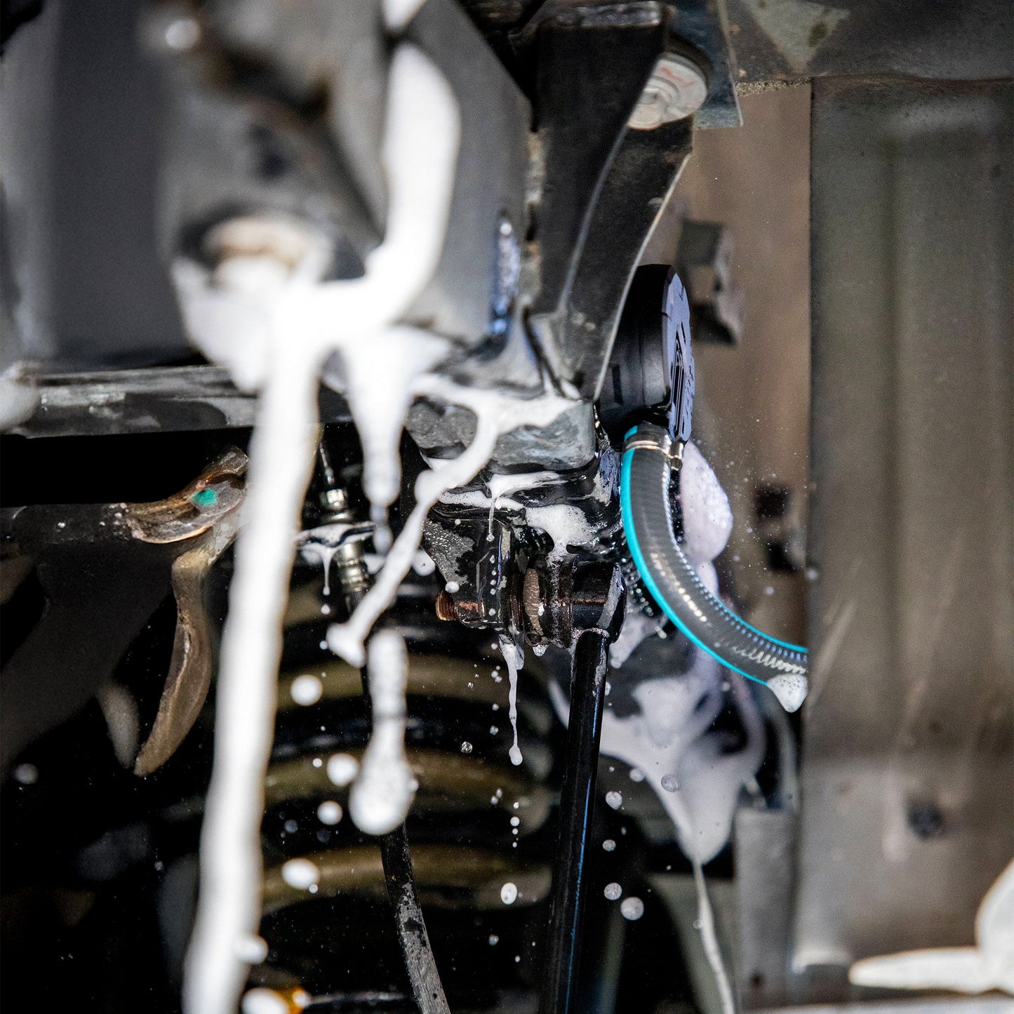 Chassis Flush + Anti Rust Detergent