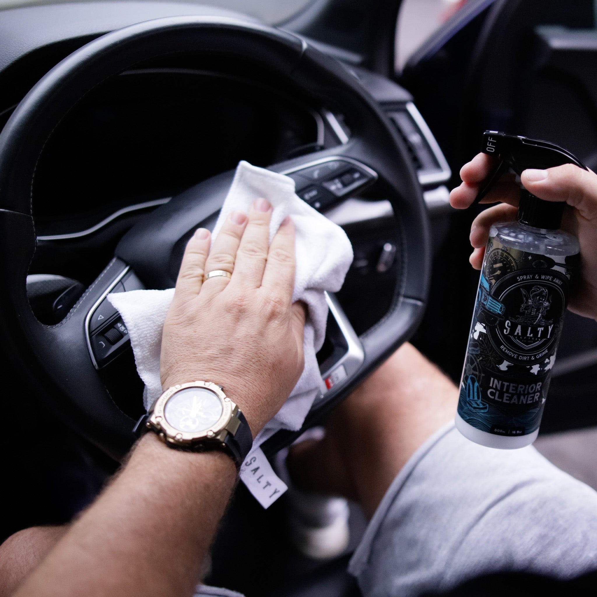 15pc Truck Cleaning Essentials - Value Bucket